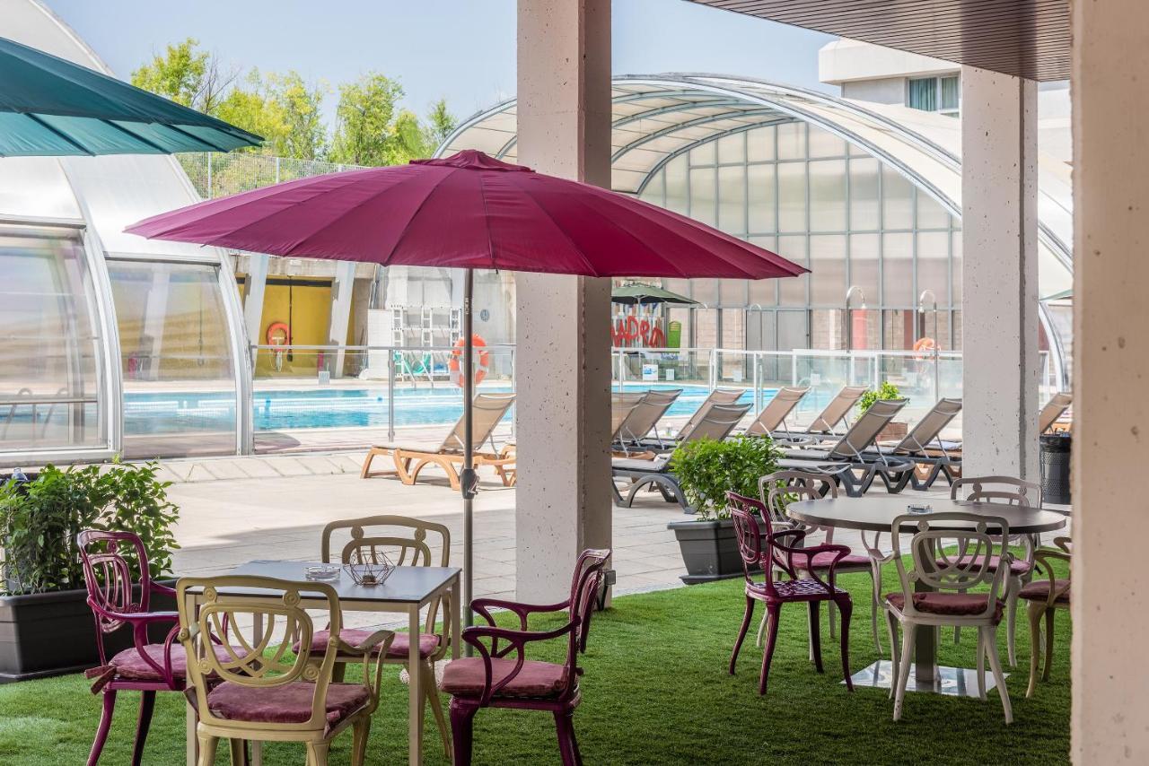 Madrid Airport Suites, Affiliated By Melia Eksteriør bilde